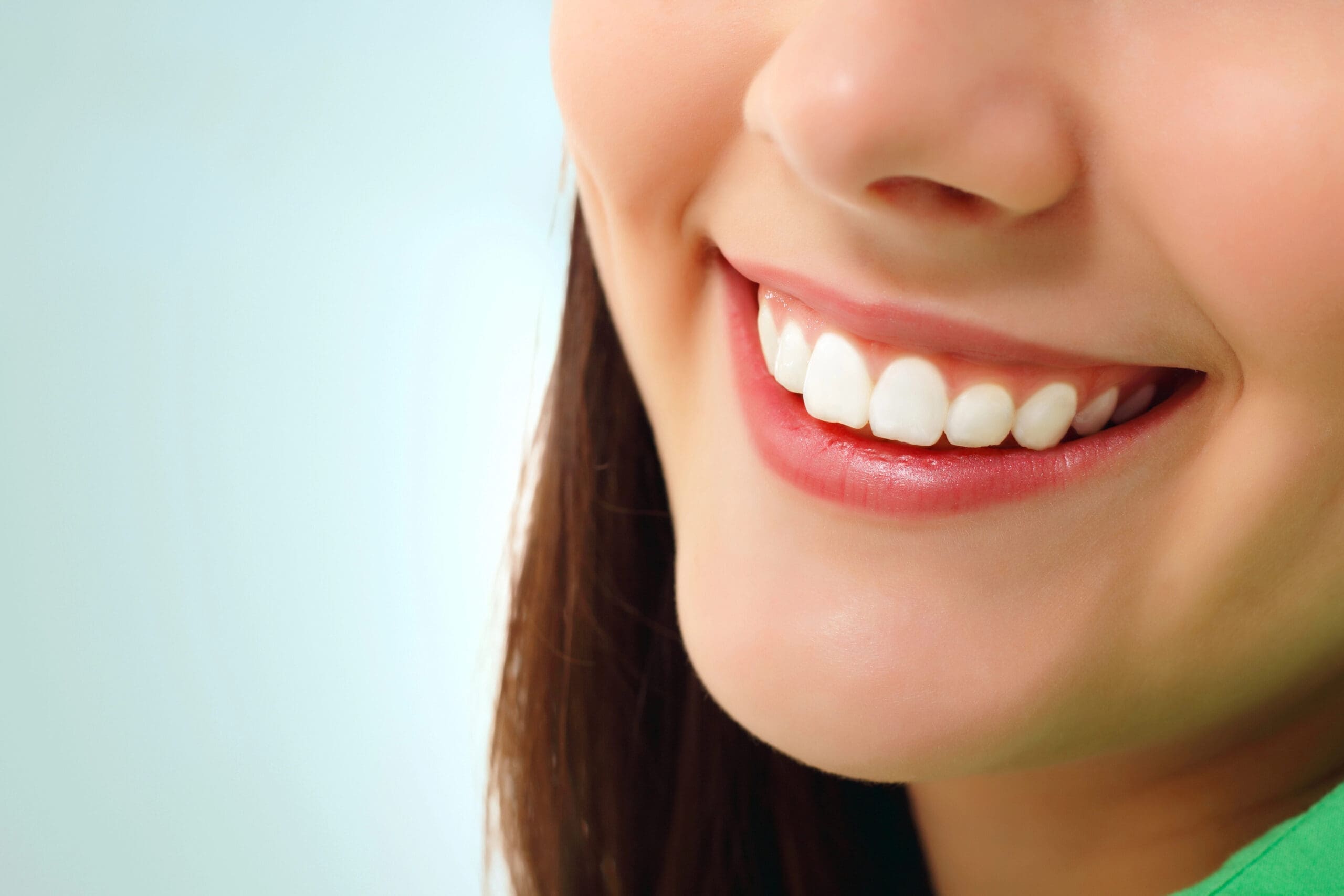 Explore the types of veneers available at Advance Dental Care Center in Arlington, VA. Contact us at 703-415-0505.